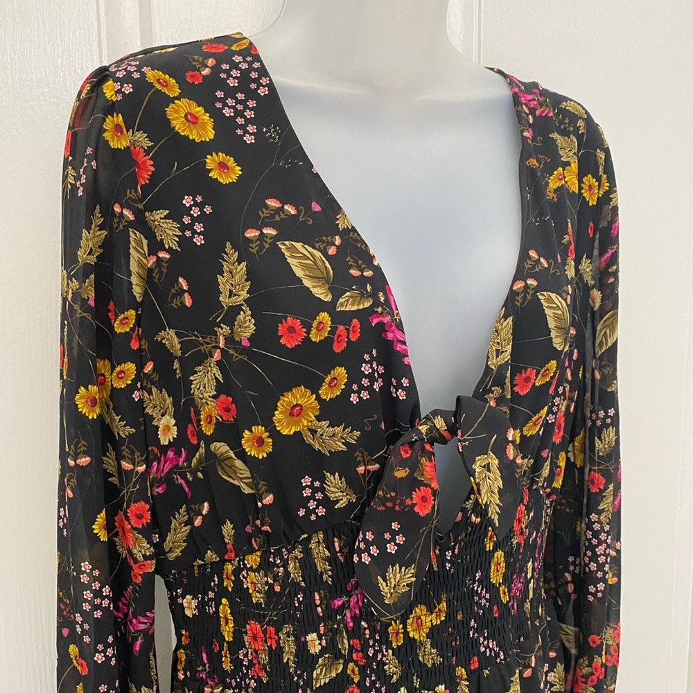 NEW wTag-LOST + WANDER Black Floral Jumper M